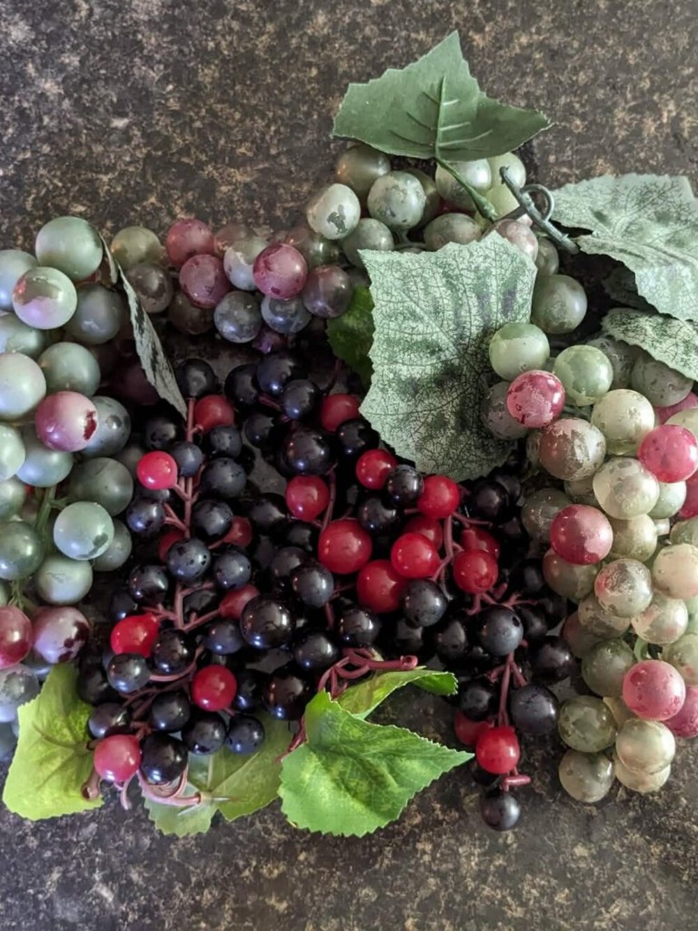 Grape Clusters Set Of 6 Artificial Plastic Rubber Grapes Red Green Dark Purple